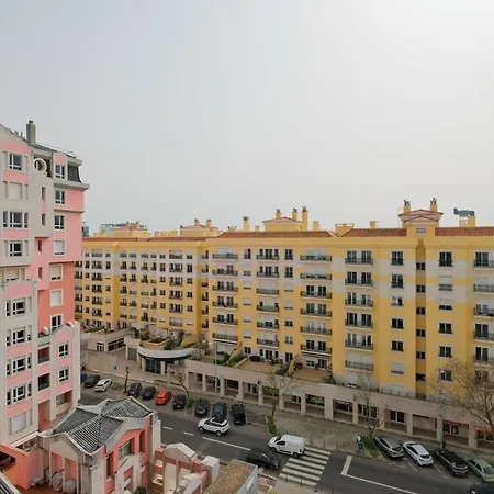 Apartment Bright & Modern Duplex With Terrace Telheiras *