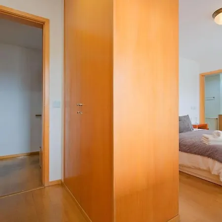 Bright & Modern Duplex With Terrace Telheiras Lisboa