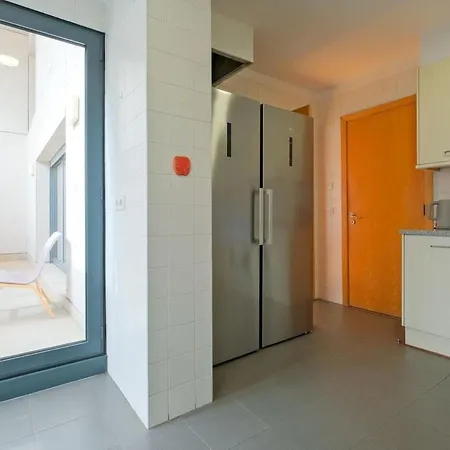 Bright & Modern Duplex With Terrace Telheiras * Lisbon