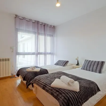 Bright & Modern Duplex With Terrace Telheiras Lisbon